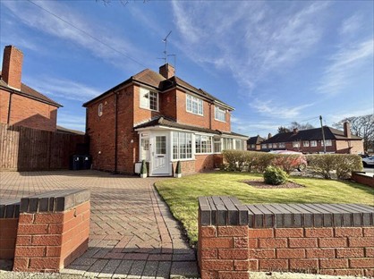 3 Bed Semi-Detached House, Hassop Road, B42