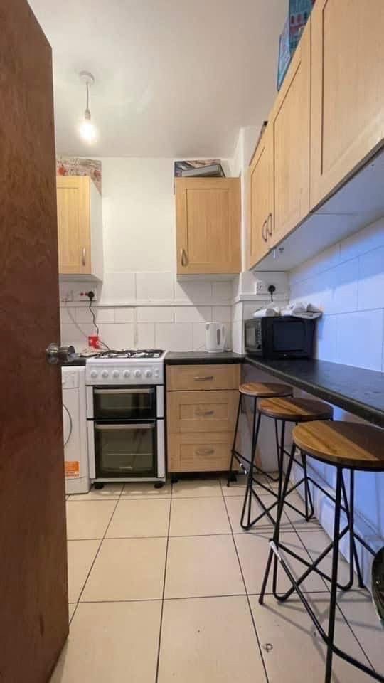 Room in a Shared Flat, Chicksand House, E1 photo 3