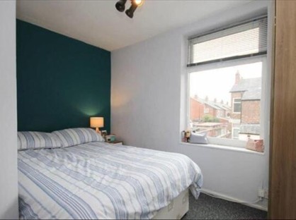 3 Bed Semi-Detached House, Hillingdon Road, M32