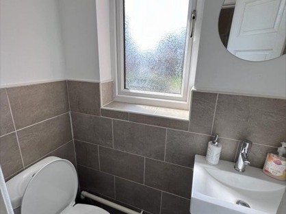 Room in a Shared House, Ellis St, M15