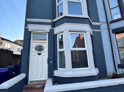 Room in a Shared House, Luxmore Road, L4