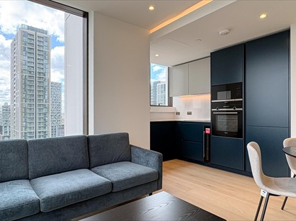 2 Bed Flat, Harcourt Tower, E14