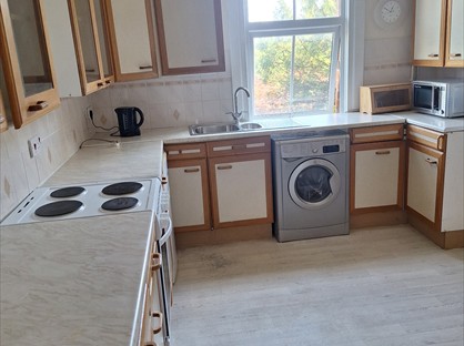 1 Bed Flat, Wells Road, WR14