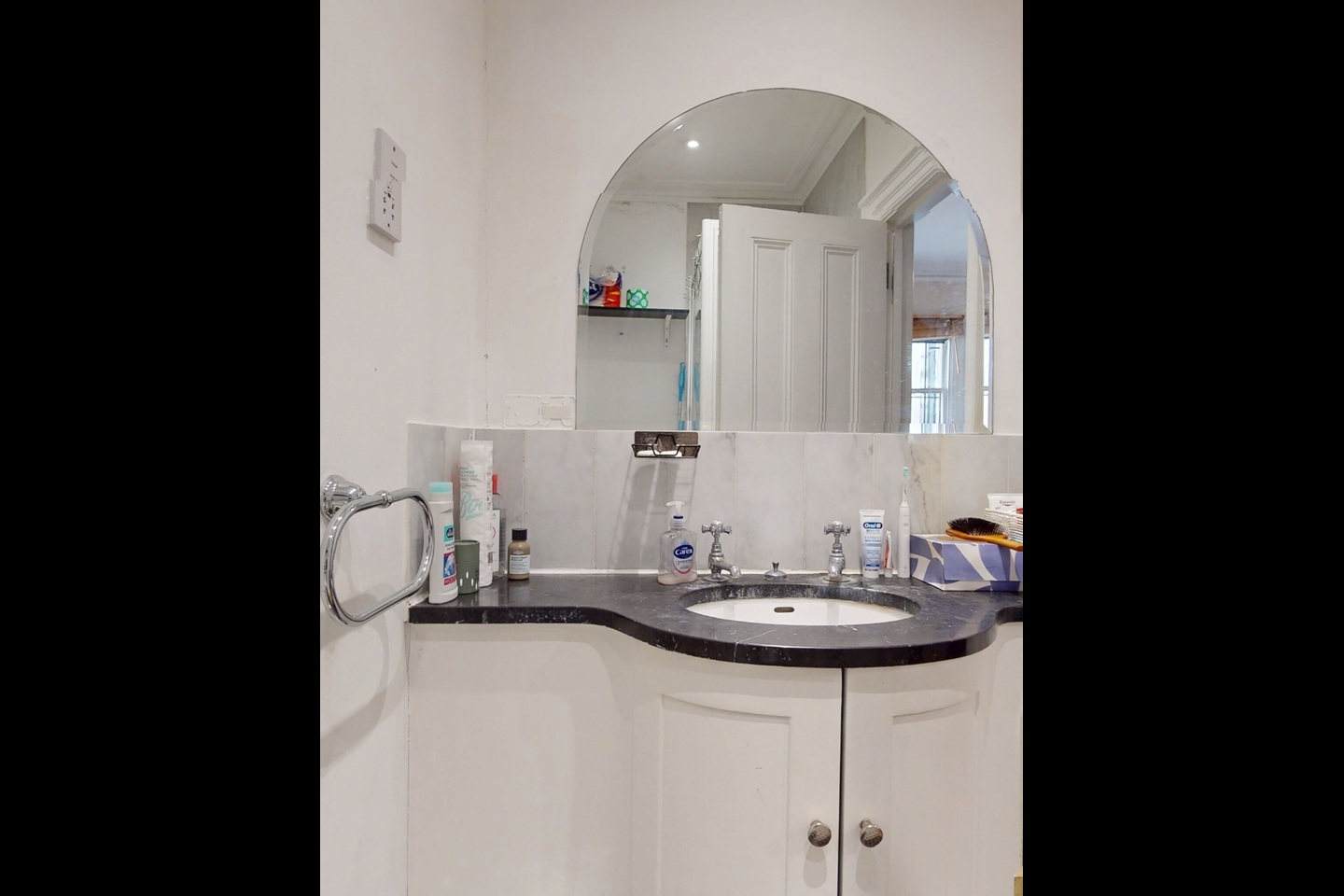 Additional image 5 of 1 Bed Flat, Craven Street, WC2N, N1 7GU
