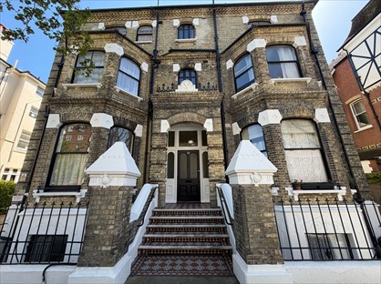 2 Bed Flat, Wilbury Road, BN3