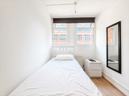 4 Bed Flat, Camberwell Road, SE5