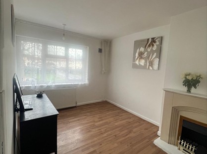 1 Bed Flat, Wolsey Grove, HA8