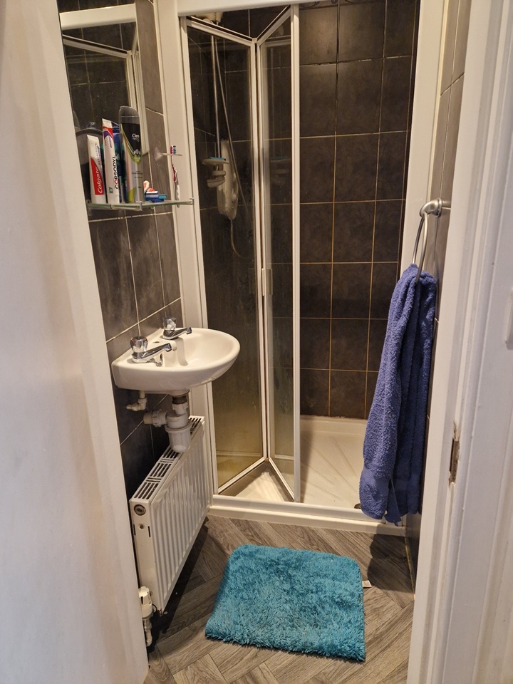 Room in a Shared Flat, Albert St, EH7 photo 3