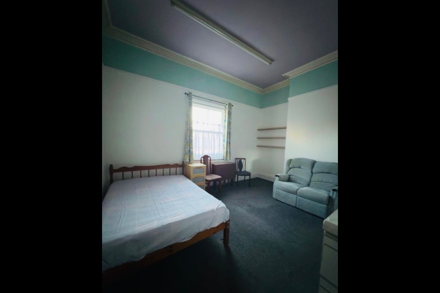Room in a Shared House, Regent Road, LE1