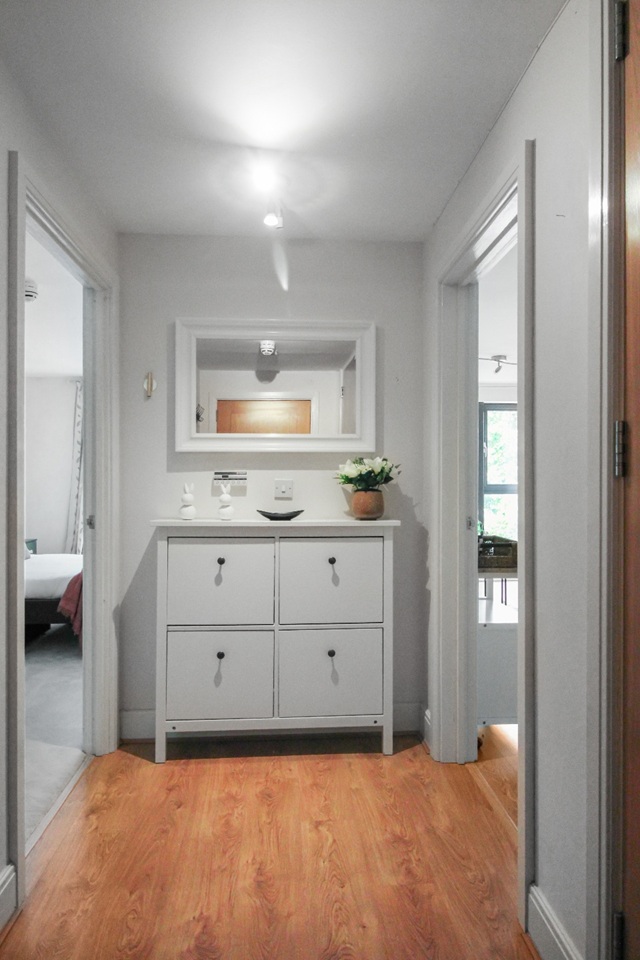 1 Bed Flat, Sandover House, SE16 photo 5
