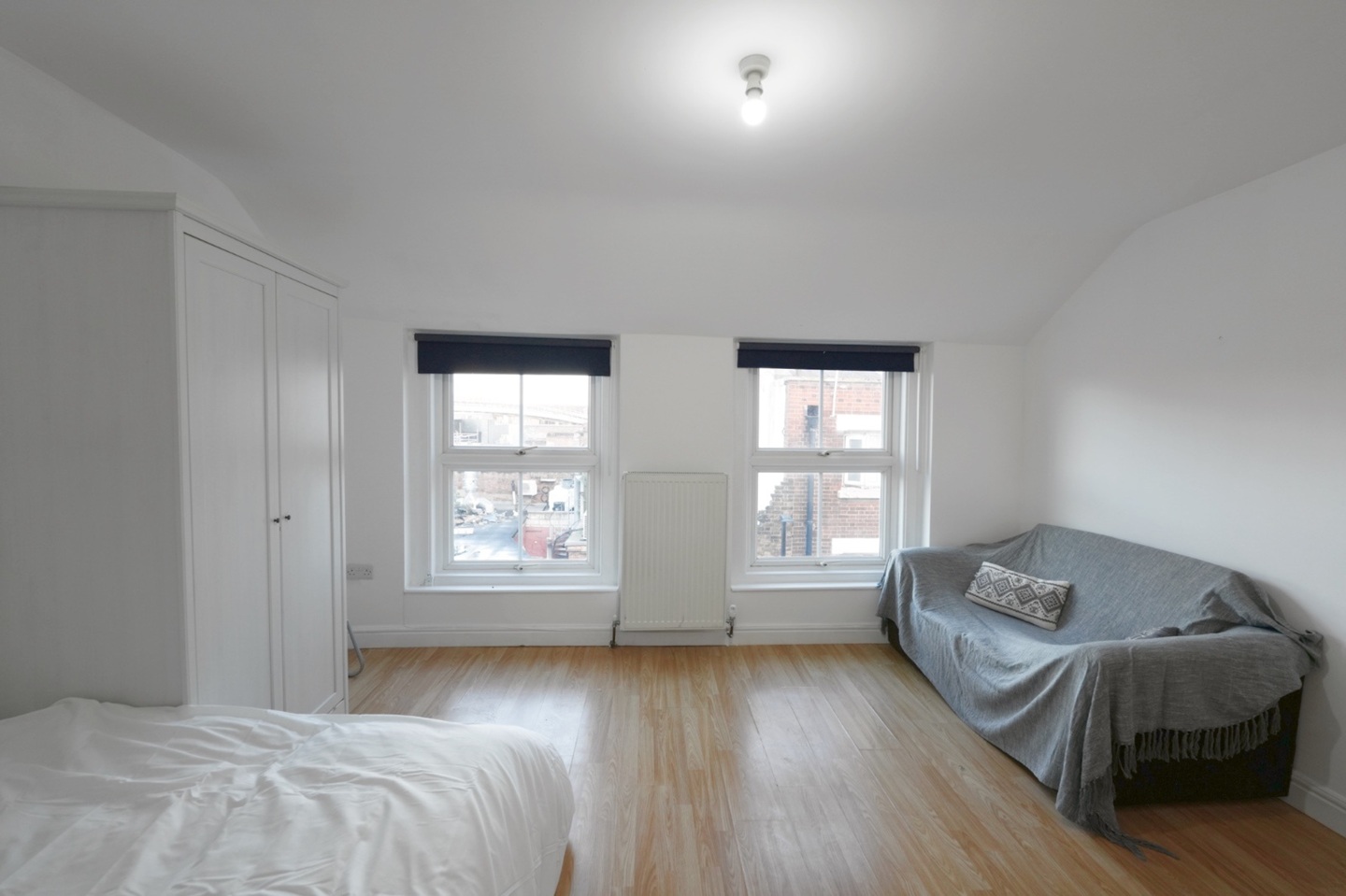 Room in a Shared Flat, Whitechapel, E1 photo 3
