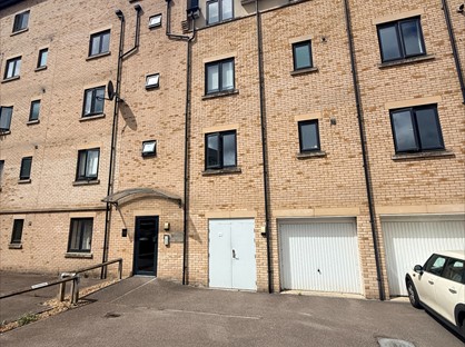 2 Bed Flat, Orchard Park, CB4