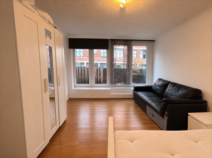 Room in a Shared Flat, Camberwell Road, SE5