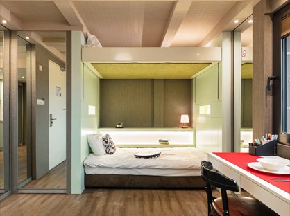 Studio Flat, Western Avenue, W3