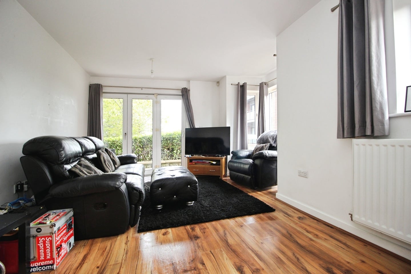 2 Bed Flat, Hunslet, LS10