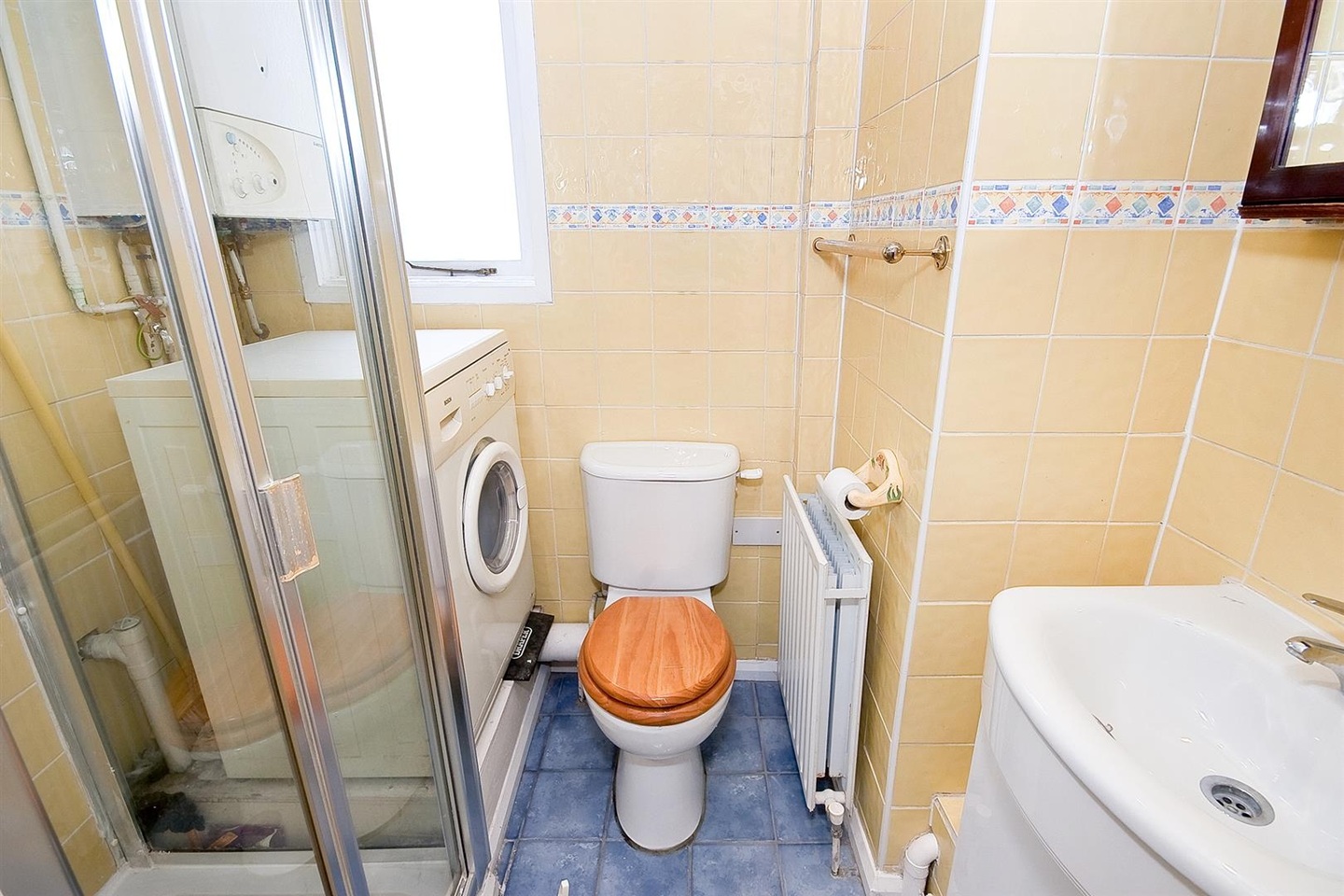 Studio Flat, Gloucester Terrace, W2 photo 4