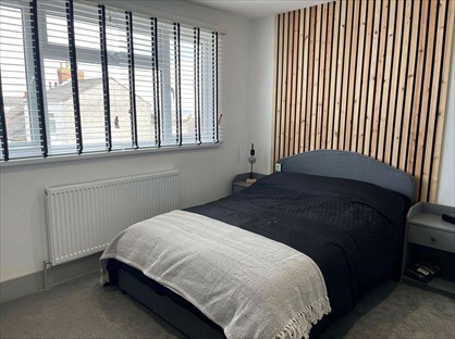 Room in a Shared House, Humber St, DN35