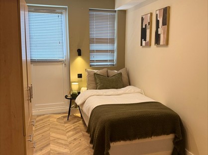 Studio Flat, Byron Avenue, WD6