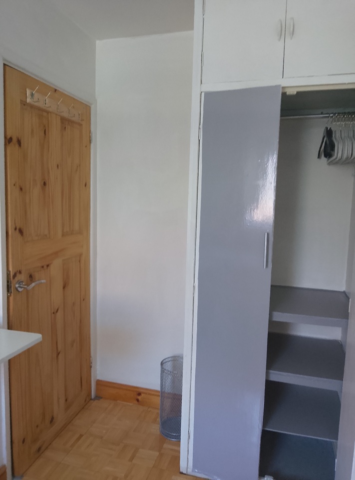 Room in a Shared House, Hobson Rd, OX2 photo 3