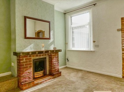 2 Bed Semi-Detached House, Preston St, ST6