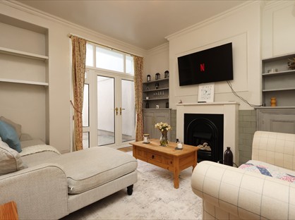 4 Bed Terraced House, Coity Road, CF31