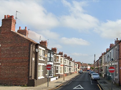 3 Bed Terraced House, Holbeck St, L4