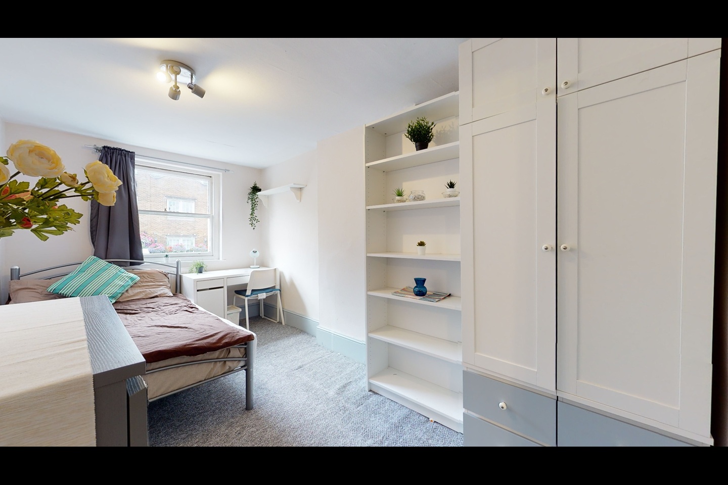 Additional image 4 of 2 Bed Flat, Tavistock, WC1H, N1 7GU