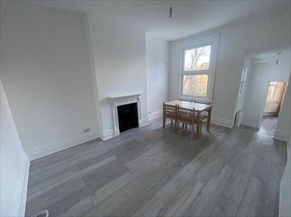 1 Bed Flat, Queen Anne Avenue, BR2