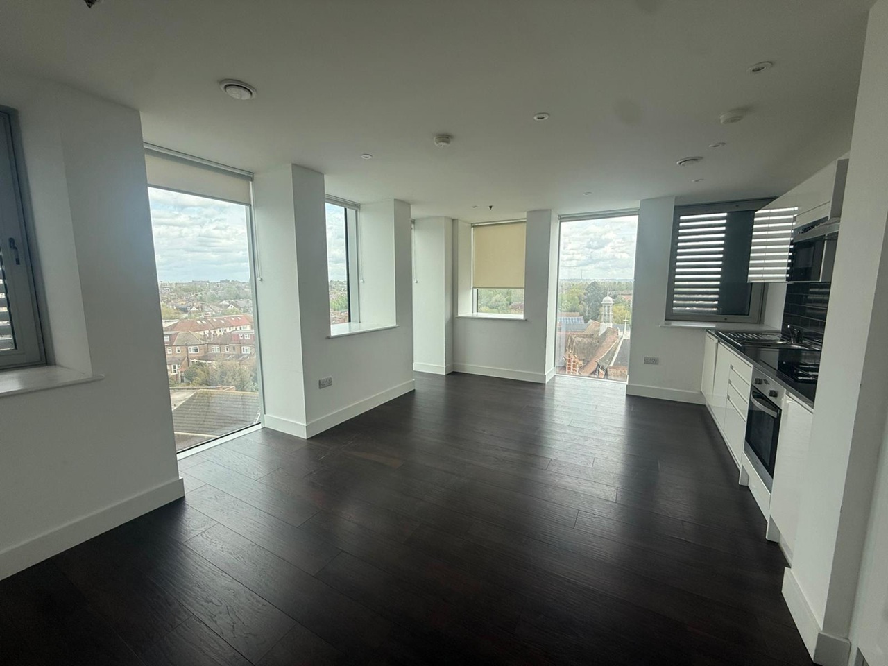 London - 2 Bed Flat, Christchurch Road, SW19 - To Rent Now for £2,150. ...