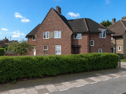 Studio Flat, Firhill Road, SE6