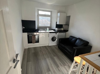1 Bed Flat, Charles St, AB25