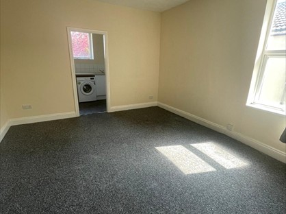 Studio Flat, Plane St, HU3