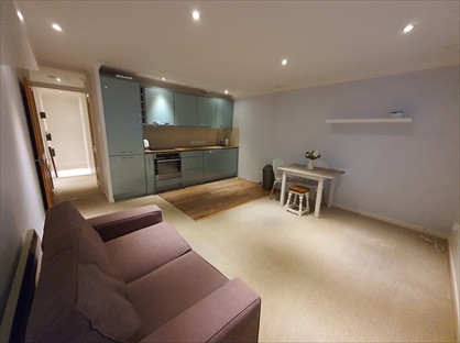 1 Bed Flat, Milford Mews, SW16