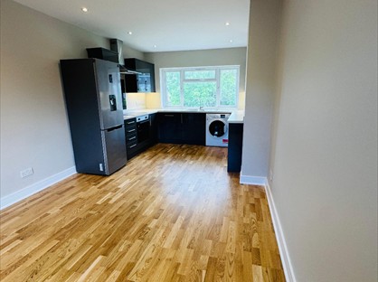 3 Bed Maisonette, Fernwood Avenue, HA0