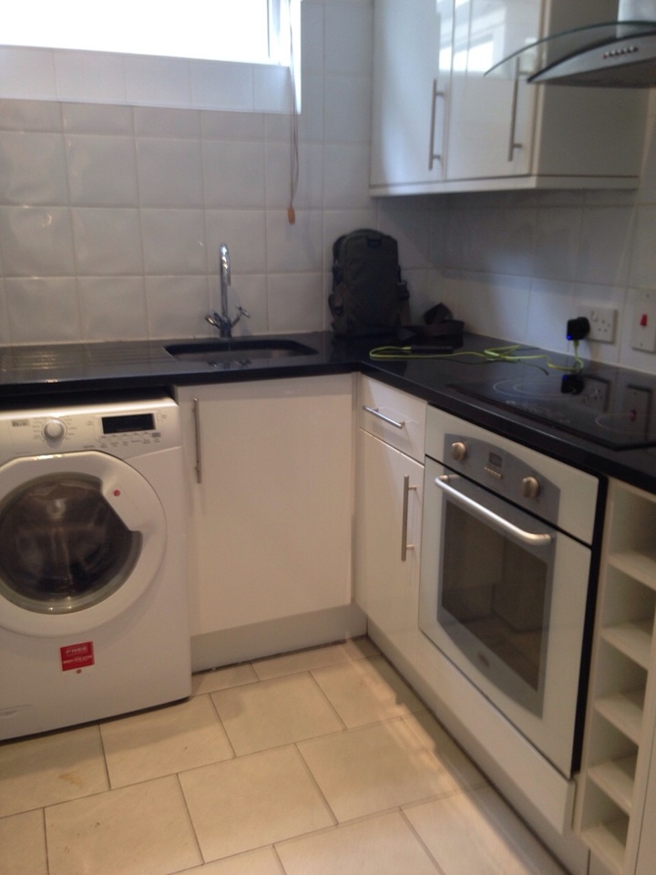 Additional image 14 of 2 Bed Flat, Gower Mews Mansions, WC1E, N1 7GU