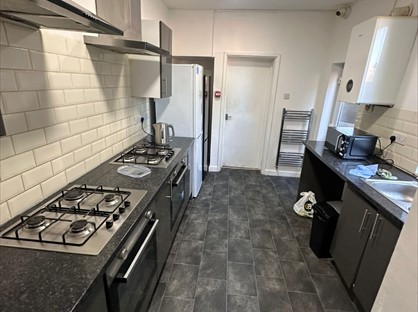 Room in a Shared House, Tennyson Road, LU1