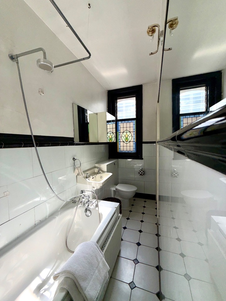 Additional image 13 of Room in a Shared Flat, Southampton Row, WC1B, N1 7GU