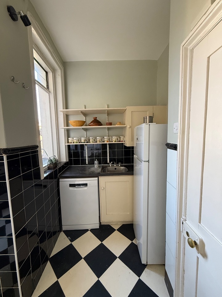 Additional image 3 of Room in a Shared Flat, Southampton Row, WC1B, N1 7GU