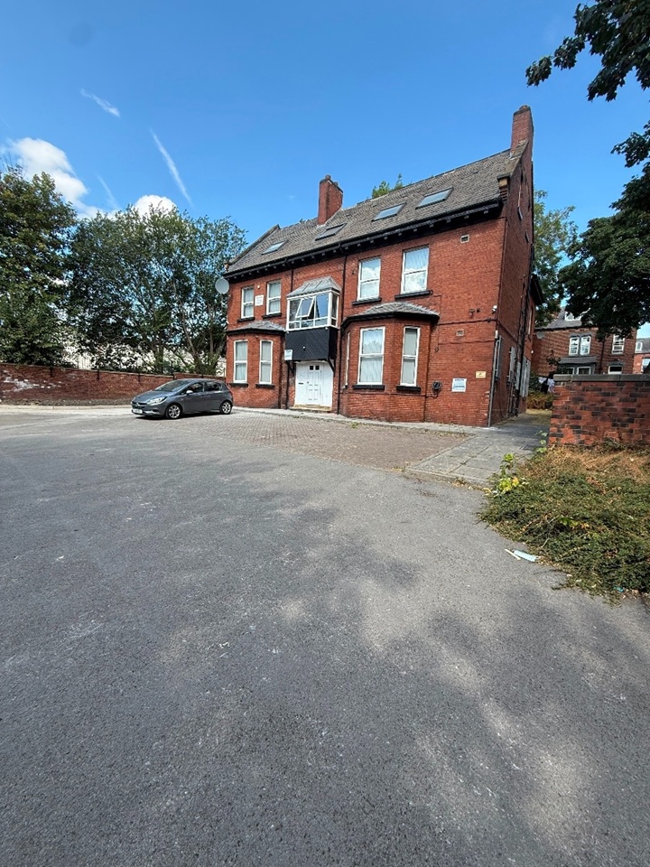 1 Bed Flat, Gilpin St, LS12