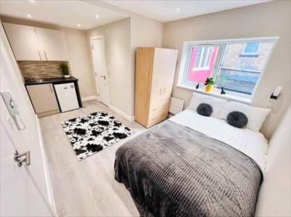 Studio Flat, High Road, NW10