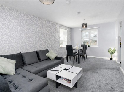 2 Bed Flat, Flynn Court, M6