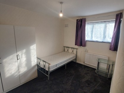 4 Bed Terraced House, Rokeby Street, E15