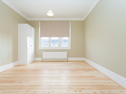 Room in a Shared House, The Boleyn, E13