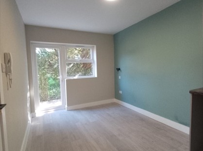 Studio Flat, Cambridge Road, TW15