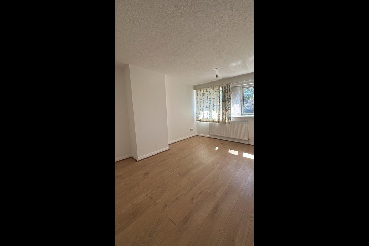 London - 3 Bed Terraced House, Lathom Road, E6 - To Rent Now for £2,400 ...