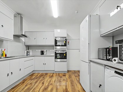 Room in a Shared House, Boswell Road, CR7