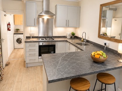 5 Bed Terraced House, Hanover Street, SA1
