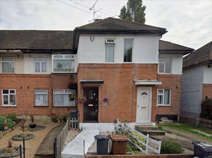 2 Bed Maisonette, Grantham Gardens, RM6