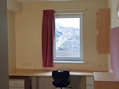 Room in a Shared Flat, Great Horton Road, BD7