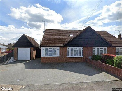 4 Bed Semi-Detached House, Lorraine Close, CM11